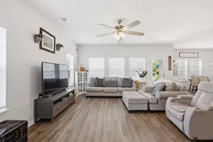 5085 Gladstone Dr, Conway, SC 29526 - Photo 3
