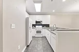 601 Hillside Dr N, North Myrtle Beach, SC 29582 - Photo 11