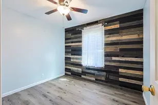 104 S Eaddy St, Hemingway, SC 29554 - Photo 13