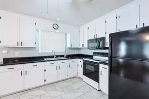 104 S Eaddy St, Hemingway, SC 29554 - Photo 5