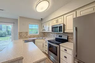 302 Scotts Mill Ct, Myrtle Beach, SC 29588 - Photo 9
