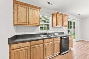 2748 Woodcreek Ln, Conway, SC 29526 - Photo 11