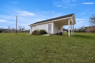 3813 W Marion St, Mullins, SC 29574 - Photo 3