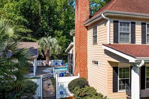 810 River Oaks Cir, Pawleys Island, SC 29585 - Photo 11