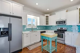208 Vista Dr, Garden City, SC 29576 - Photo 7