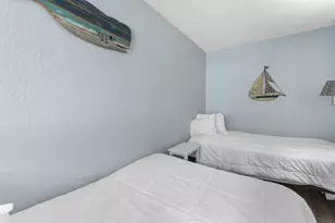 9550 Shore Dr, Myrtle Beach, SC 29572 - Photo 25