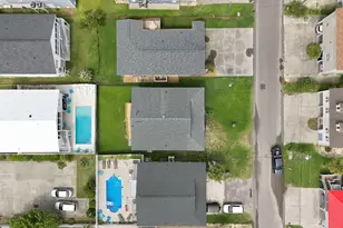 215 34th Ave N, North Myrtle Beach, SC 29582 - Photo 5
