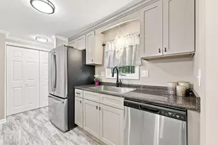 3031 Salem Cir, Garden City, SC 29576 - Photo 11