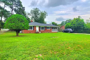 1402 Rollins Ave, Florence, SC 29505 - Photo 13