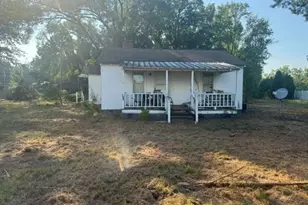311 Hattie Ln, Latta, SC 29565 - Photo 3