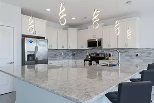 400 Elizabeth Dr, Garden City, SC 29576 - Photo 9