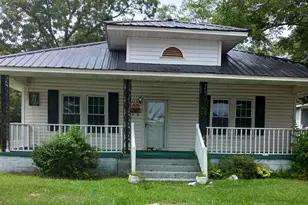605 Smith St, Marion, SC 29571 - Photo 1