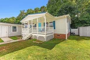 704 Oliver Dr, Murrells Inlet, SC 29576 - Photo 3