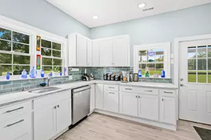 827 Sheila Dr, Johnsonville, SC 29555 - Photo 7