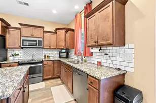 198 Chickasaw Ln, Myrtle Beach, SC 29579 - Photo 13