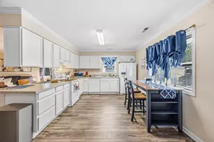 4604 Lomax Ct, Murrells Inlet, SC 29576 - Photo 9