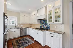 38 Harleston Pl, Charleston, SC 29401 - Photo 11