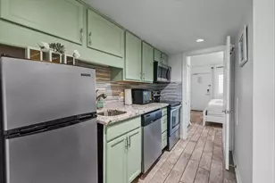 2001 S Ocean Blvd, Myrtle Beach, SC 29577 - Photo 5