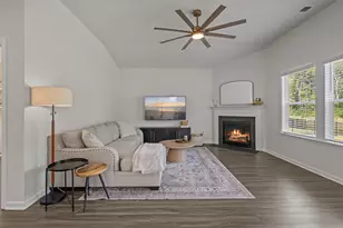 208 Wagner Cir, Conway, SC 29526 - Photo 9