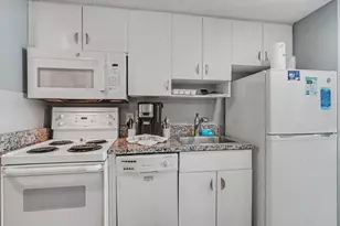 300 N Ocean Blvd, North Myrtle Beach, SC 29582 - Photo 11