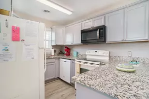 2001 N Ocean Blvd, North Myrtle Beach, SC 29582 - Photo 9