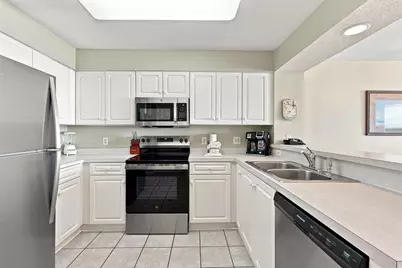 102 N Ocean Blvd. #407, North Myrtle Beach, SC 29582 - Photo 3