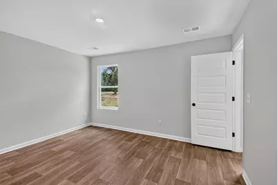 288 Pleasant Valley Dr, Loris, SC 29569 - Photo 9