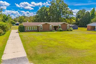302 Cleveland St, Mullins, SC 29574 - Photo 3