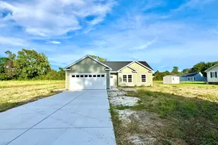 304 Miller St, Chadbourn, NC 28431 - Photo 3