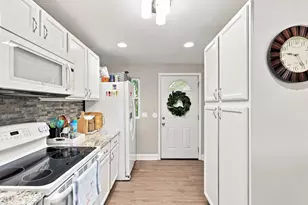 4506 Eyerly St, North Myrtle Beach, SC 29582 - Photo 15