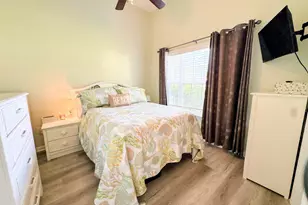 242 Four Leaf Ln, Murrells Inlet, SC 29576 - Photo 23