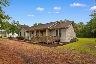 301 Deer Run Ave, Georgetown, SC 29440 - Photo 3