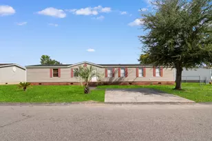 8625 Bragg Dr, Myrtle Beach, SC 29588 - Photo 1