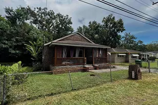 710 N Merriman Rd, Georgetown, SC 29440 - Photo 1