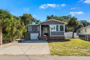 406 43rd Ave S, North Myrtle Beach, SC 29582 - Photo 1