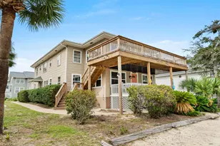 3908 Seaview St, North Myrtle Beach, SC 29582 - Photo 9