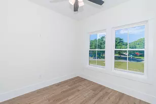 614 B Collins St, Myrtle Beach, SC 29577 - Photo 27