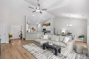 246 Hayloft Cir, Conway, SC 29526 - Photo 3