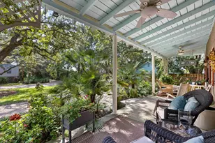 554 Blockade Dr, Pawleys Island, SC 29585 - Photo 5