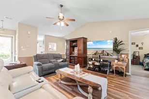 9634 Kings Grant Dr, Murrells Inlet, SC 29576 - Photo 7