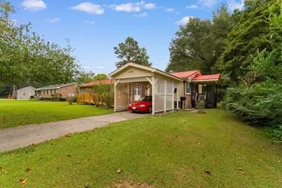 203 Elizabeth St., Tabor City, NC 28463 - Photo 3