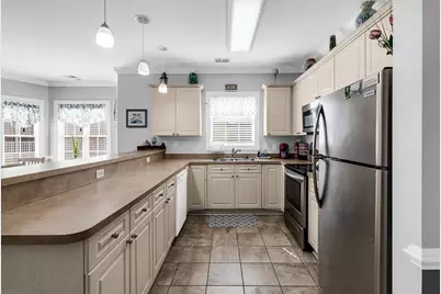 4861 Luster Leaf Circle #305, Myrtle Beach, SC 29577 - Photo 3