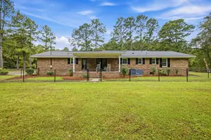 5315 U A Johnson Ln, Galivants Ferry, SC 29544 - Photo 9