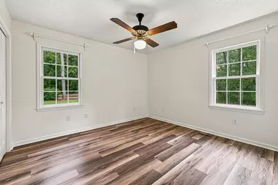 5315 U A Johnson Ln, Galivants Ferry, SC 29544 - Photo 17