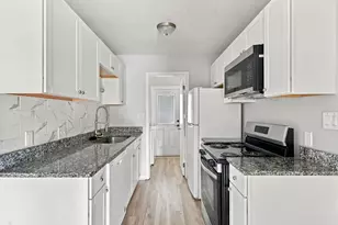 209 Cedar St, Myrtle Beach, SC 29577 - Photo 11