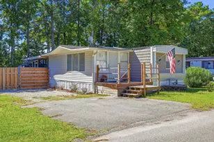 154 Offshore Dr, Garden City, SC 29576 - Photo 7