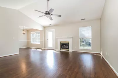 2753 Winterbrook Dr, Florence, SC 29505 - Photo 3