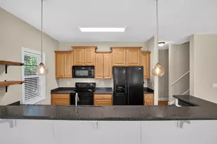 1005 Kelly Ct, Garden City, SC 29576 - Photo 9