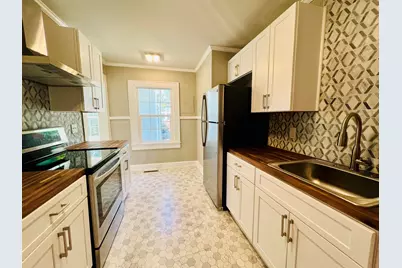 111 Cooper St., Kingstree, SC 29556 - Photo 7
