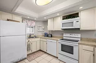 10100 Beach Club Dr, Myrtle Beach, SC 29572 - Photo 17